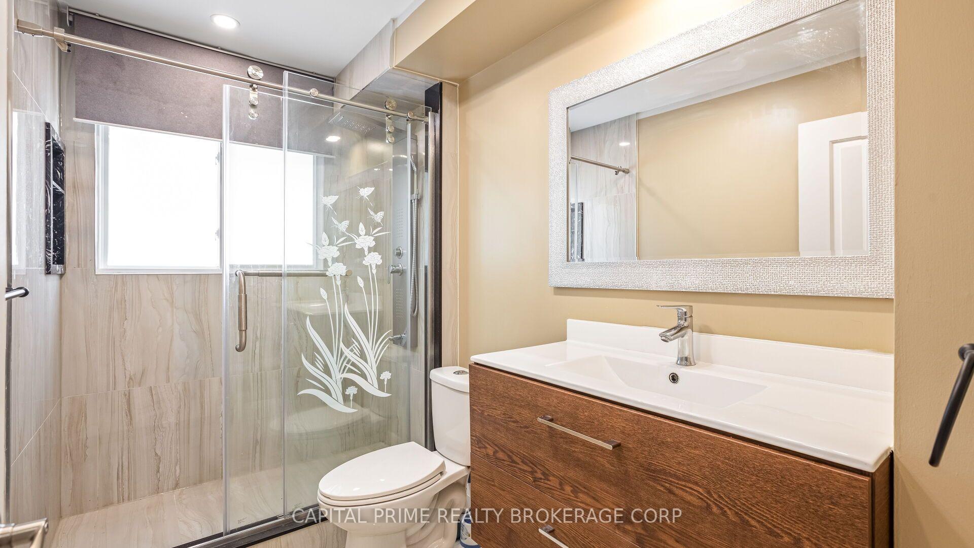 Photo 15 of Unit 36, 250 Bridletowne Circle, Scarborough, L'Amoreaux — HOMEH