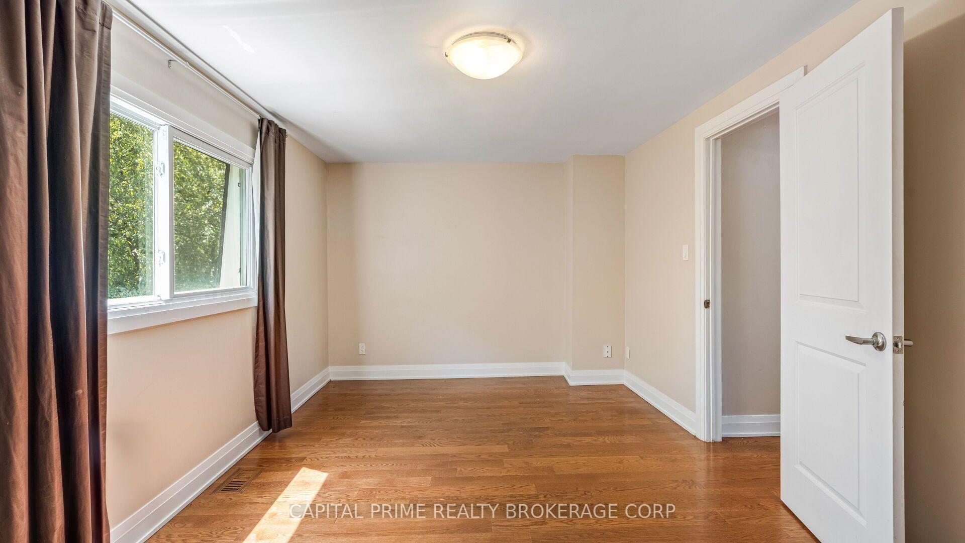 Photo 22 of Unit 36, 250 Bridletowne Circle, Scarborough, L'Amoreaux — HOMEH