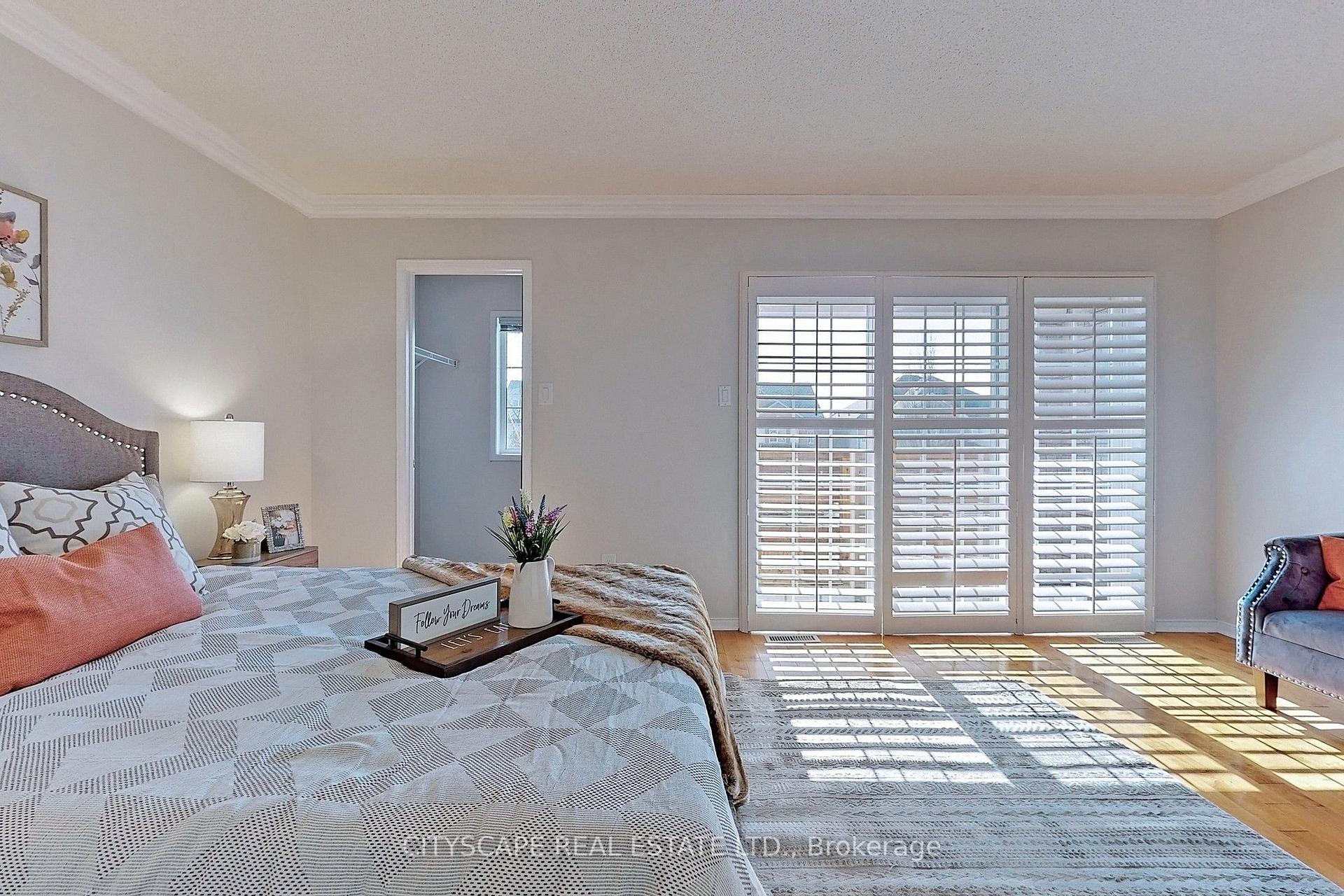 Photo 12 of 343 Wildgrass Road, Mississauga, Cooksville — HOMEH