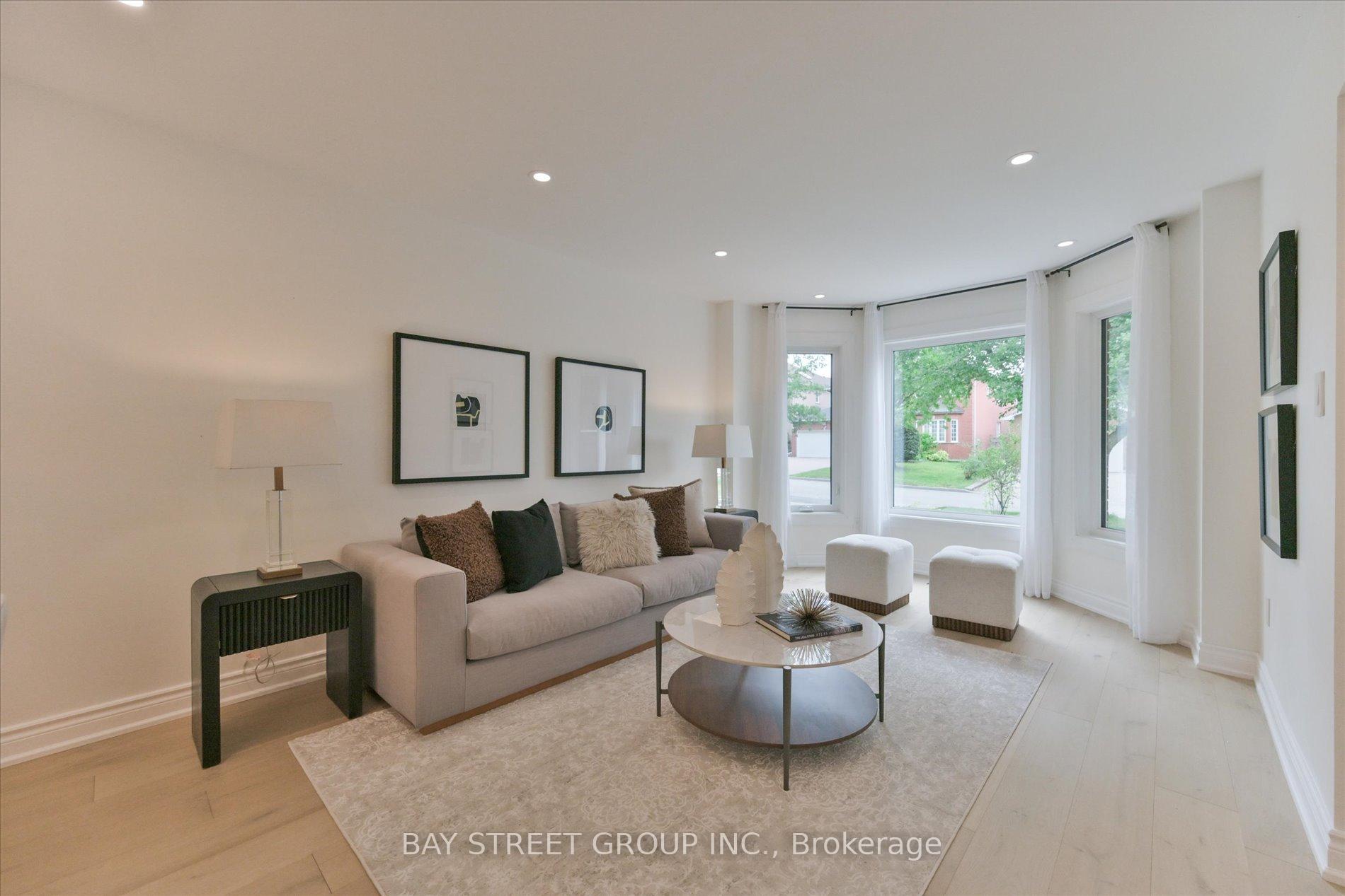 Photo 8 of 49 Cygnus Drive, Richmond Hill, Observatory — HOMEH