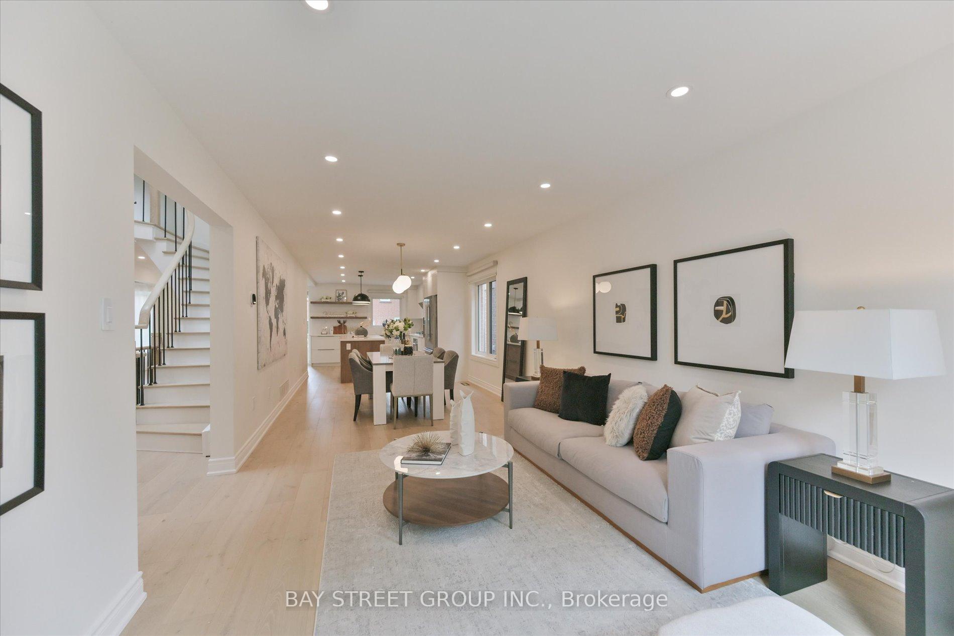Photo 10 of 49 Cygnus Drive, Richmond Hill, Observatory — HOMEH