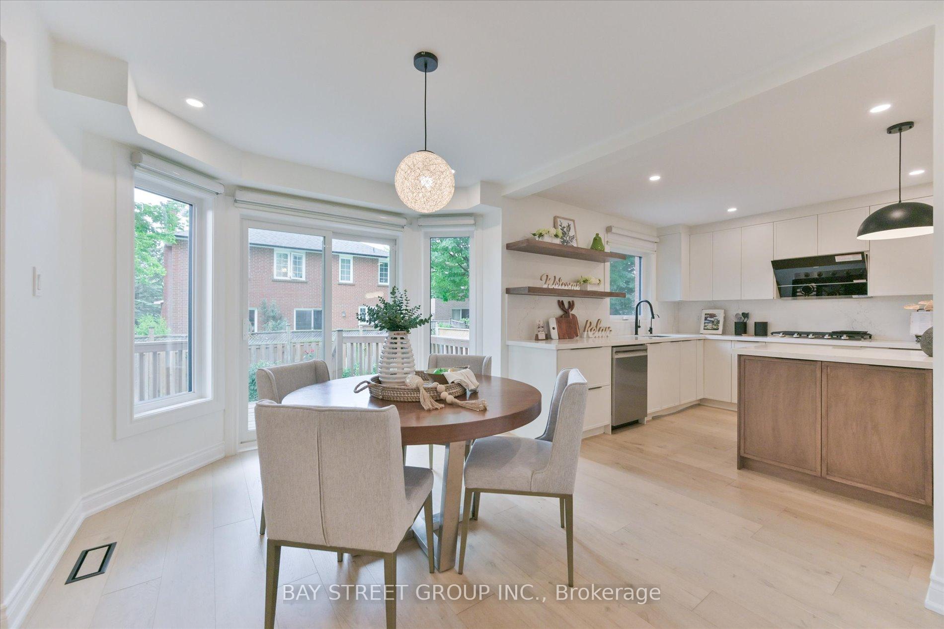 Photo 20 of 49 Cygnus Drive, Richmond Hill, Observatory — HOMEH