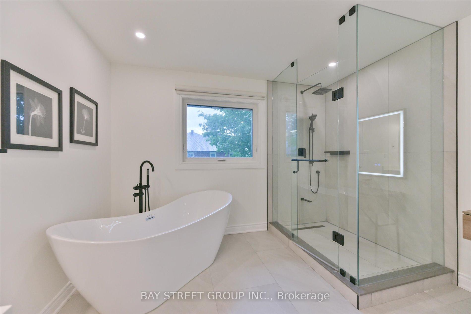 Photo 38 of 49 Cygnus Drive, Richmond Hill, Observatory — HOMEH