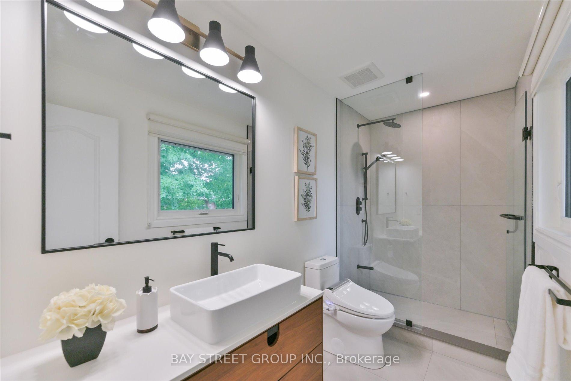 Photo 41 of 49 Cygnus Drive, Richmond Hill, Observatory — HOMEH