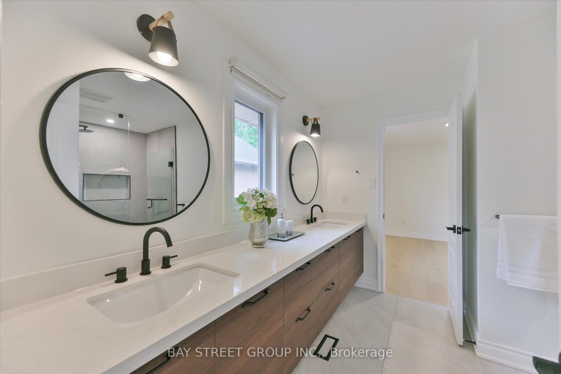 Photo 43 of 49 Cygnus Drive, Richmond Hill, Observatory — HOMEH