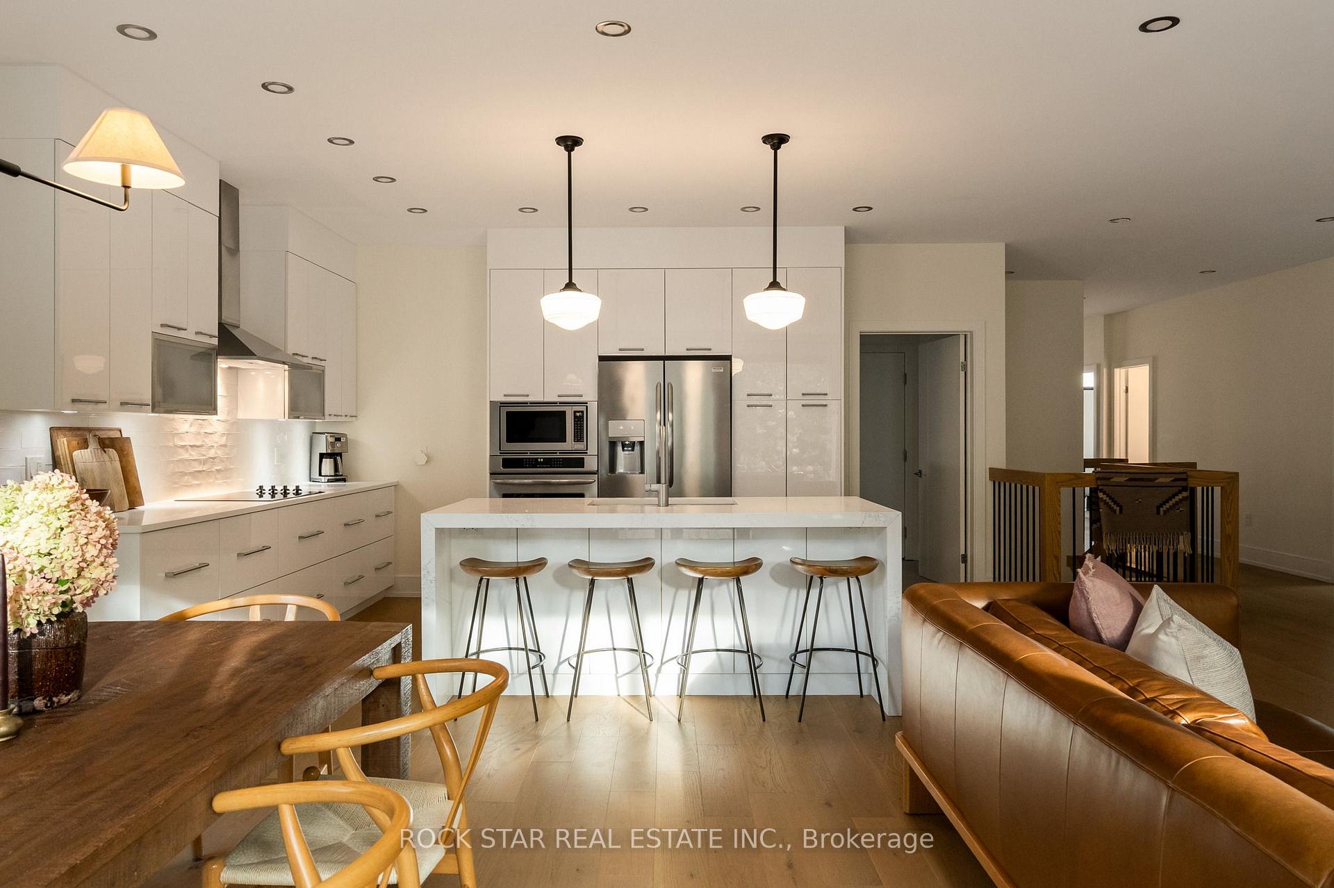 Photo 16 of 116 Lametti Drive, Pelham, Fonthill — HOMEH