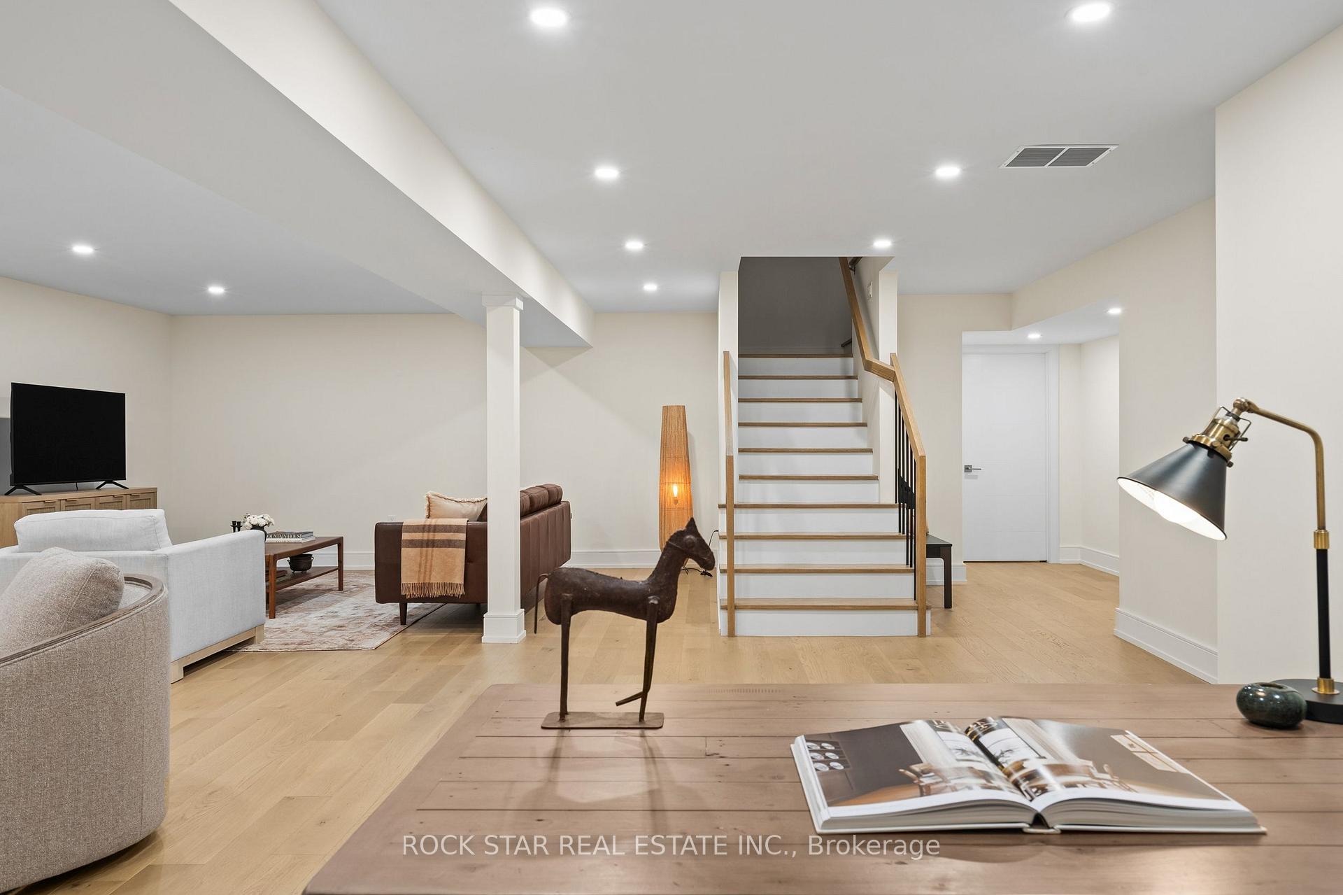 Photo 33 of 116 Lametti Drive, Pelham, Fonthill — HOMEH