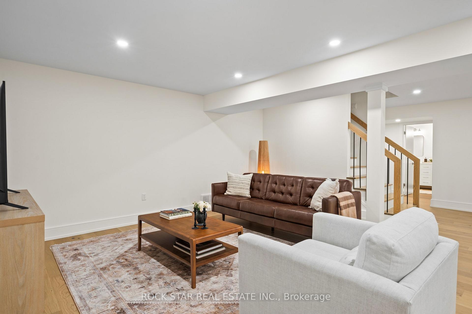 Photo 38 of 116 Lametti Drive, Pelham, Fonthill — HOMEH