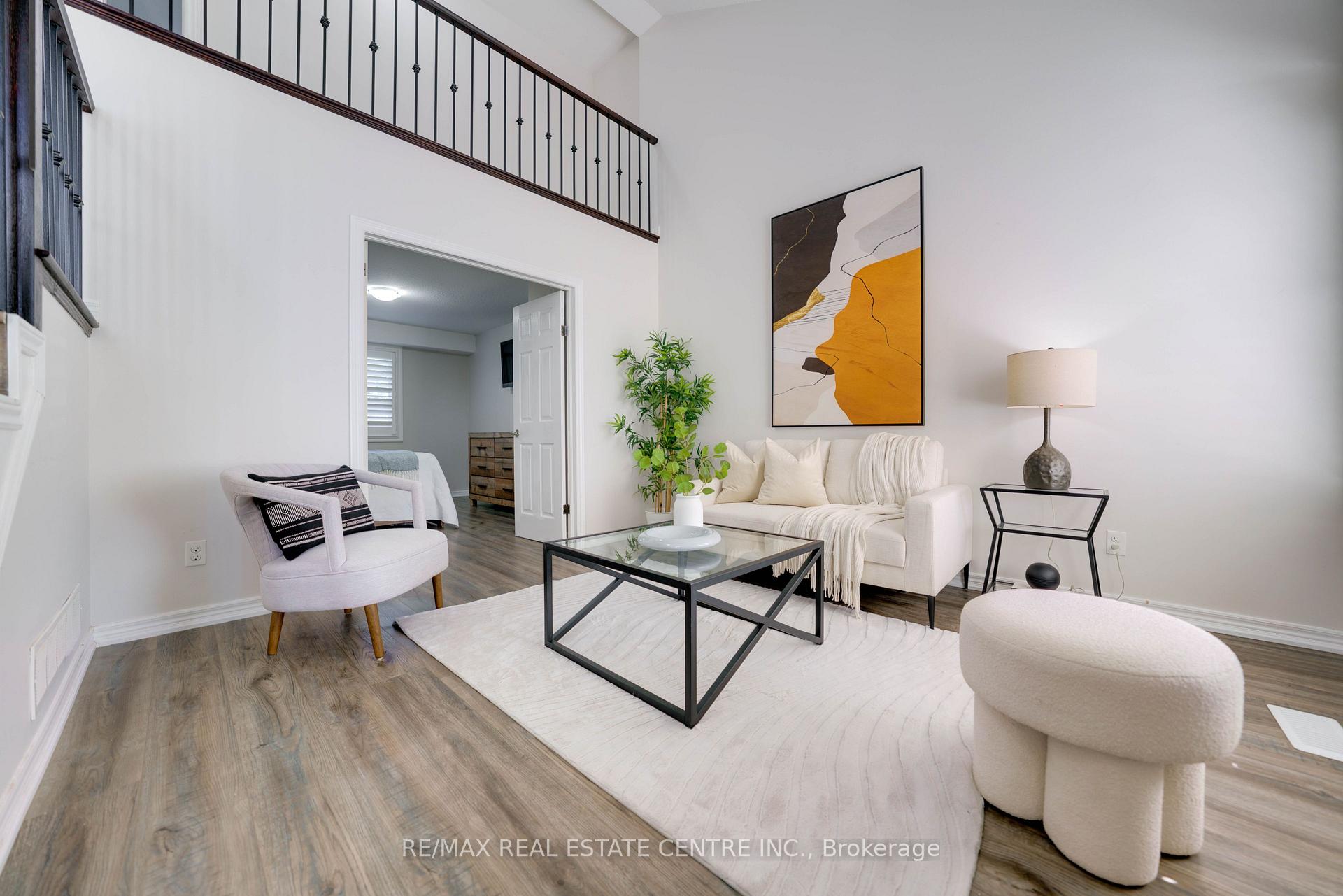 Photo 4 of 49 Creekside Dr, Guelph, Grange Road — HOMEH
