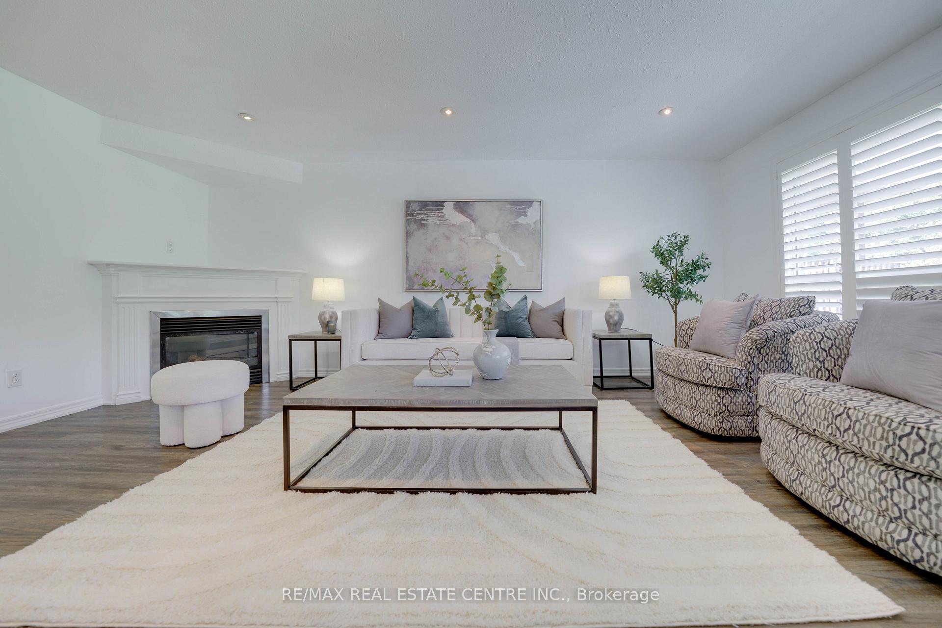 Photo 7 of 49 Creekside Dr, Guelph, Grange Road — HOMEH
