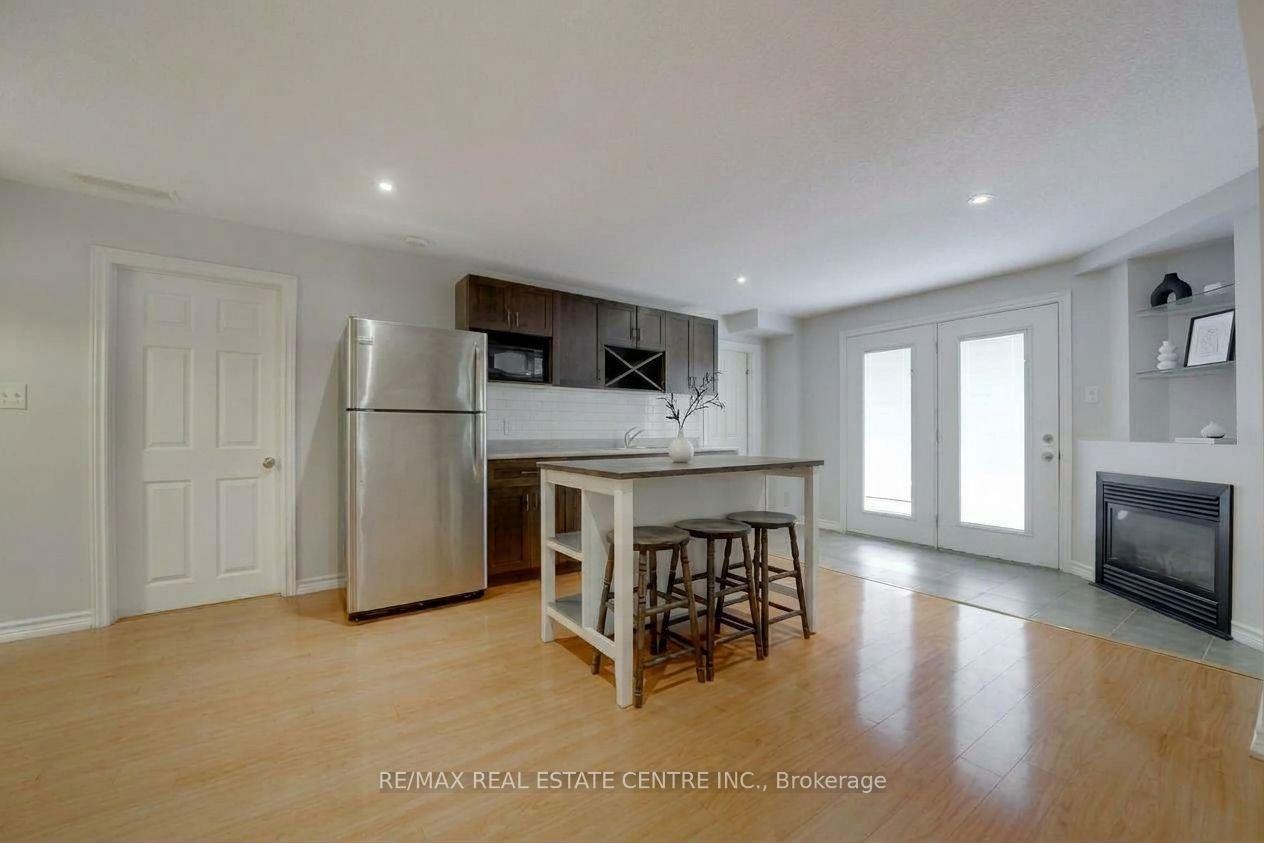 Photo 23 of 49 Creekside Dr, Guelph, Grange Road — HOMEH