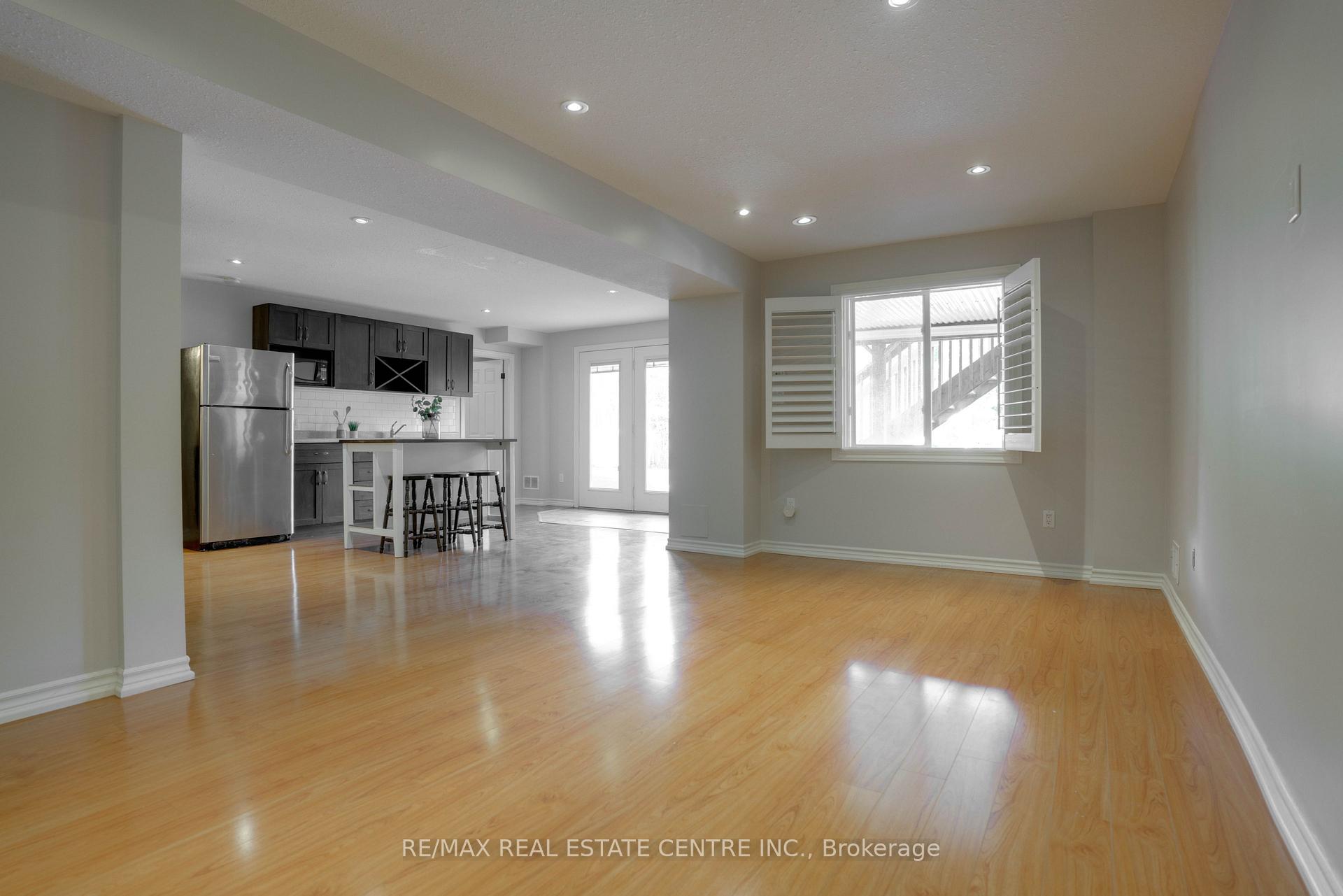 Photo 24 of 49 Creekside Dr, Guelph, Grange Road — HOMEH