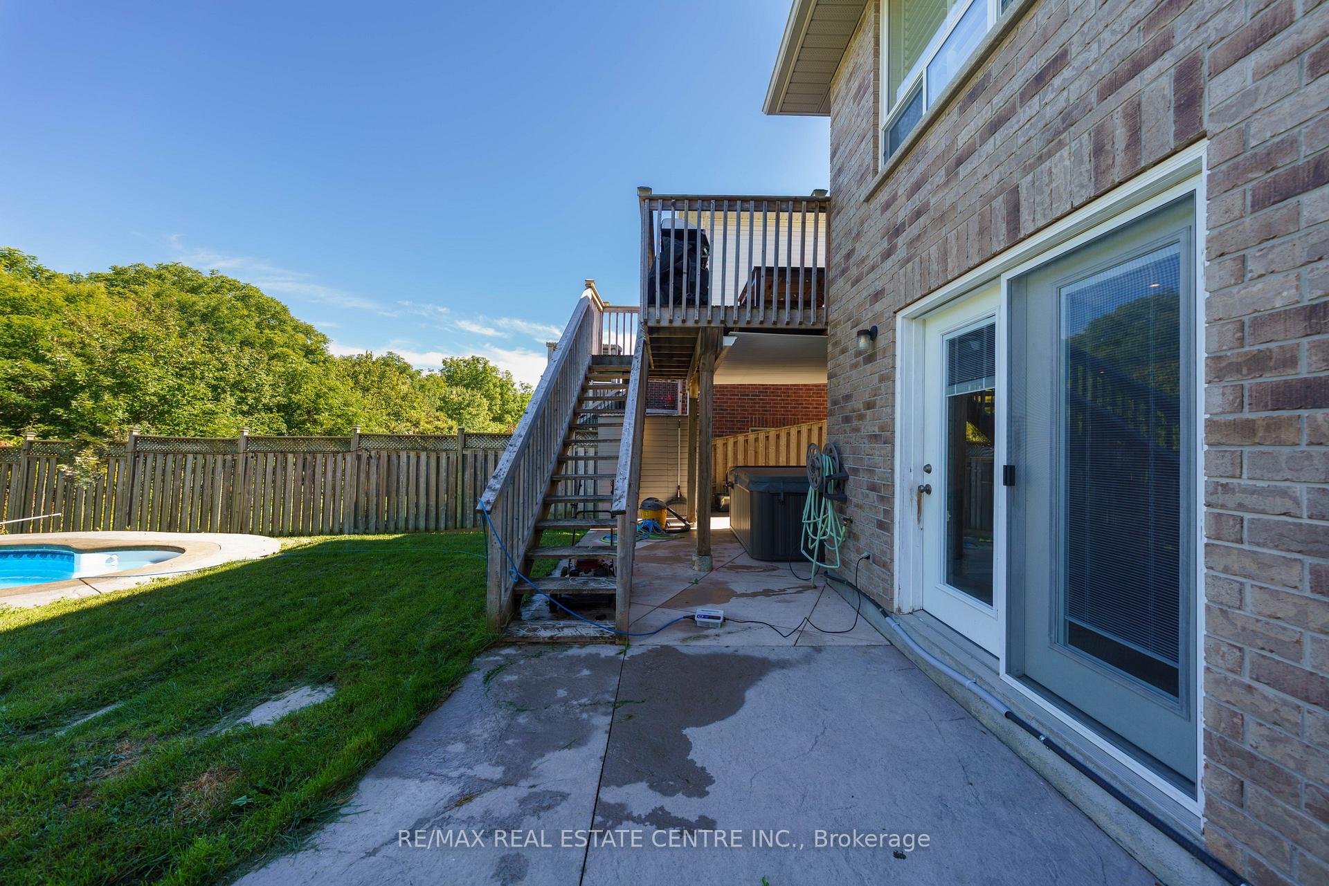 Photo 32 of 49 Creekside Dr, Guelph, Grange Road — HOMEH