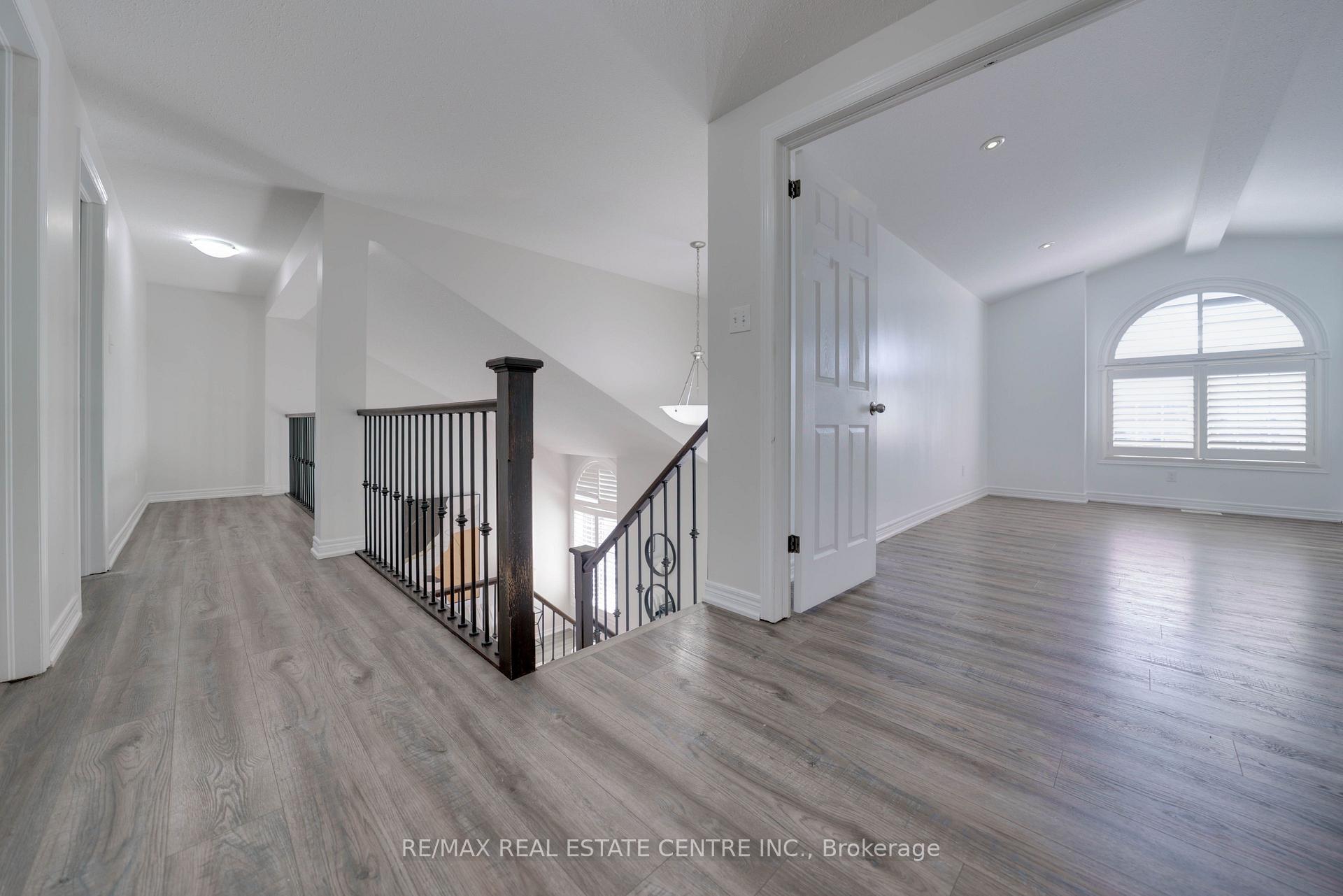 Photo 35 of 49 Creekside Dr, Guelph, Grange Road — HOMEH