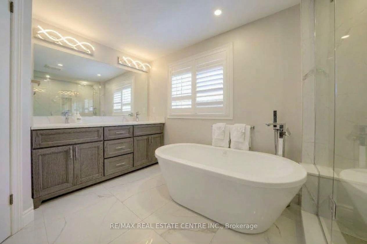 Photo 38 of 49 Creekside Dr, Guelph, Grange Road — HOMEH