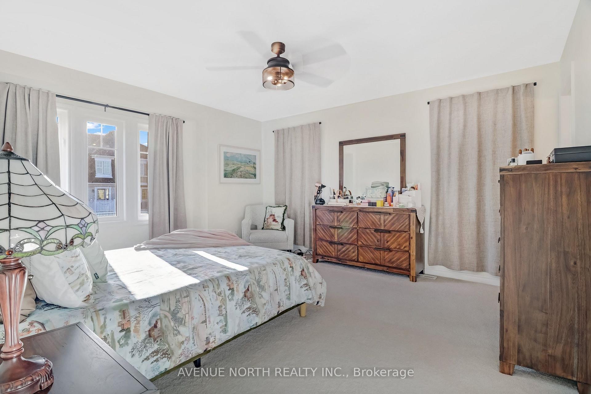 Photo 17 of 400 Meadowhawk Crescent, Ottawa, Barrhaven - Half Moon Bay — HOMEH