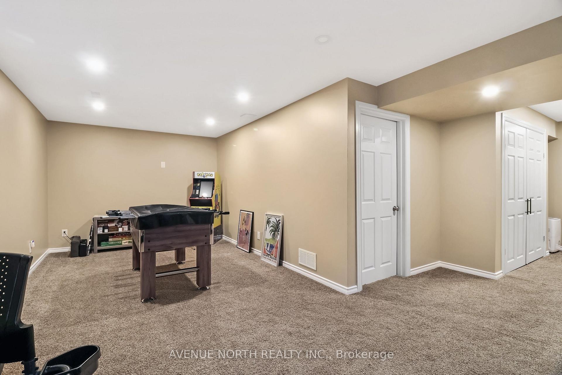 Photo 22 of 400 Meadowhawk Crescent, Ottawa, Barrhaven - Half Moon Bay — HOMEH