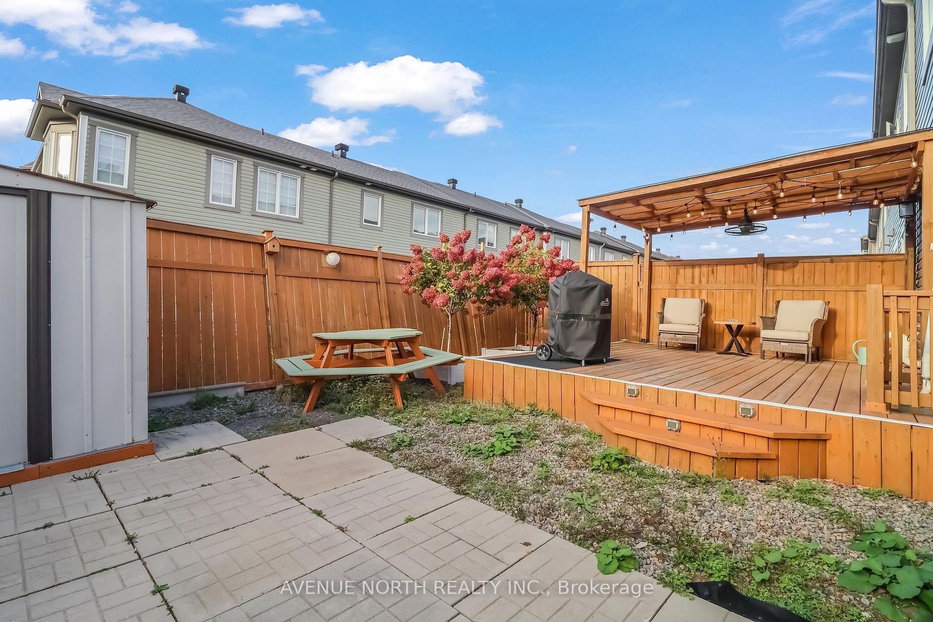 Photo 25 of 400 Meadowhawk Crescent, Ottawa, Barrhaven - Half Moon Bay — HOMEH