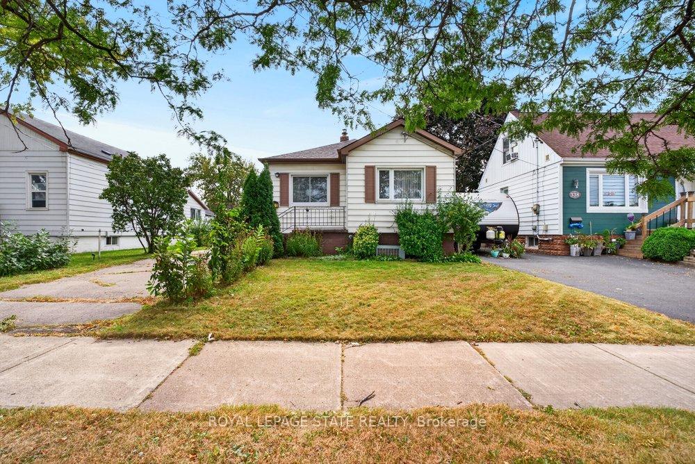 Photo 1 of 340 Barton Street, Hamilton, Stoney Creek — HOMEH