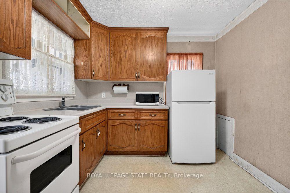 Photo 20 of 340 Barton Street, Hamilton, Stoney Creek — HOMEH