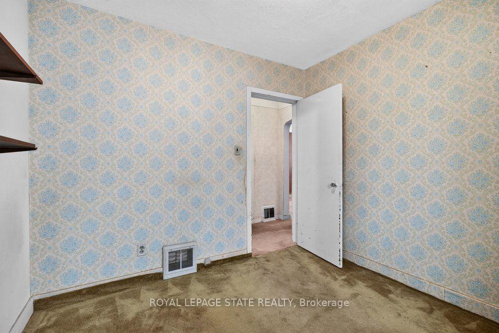 Photo 23 of 340 Barton Street, Hamilton, Stoney Creek — HOMEH