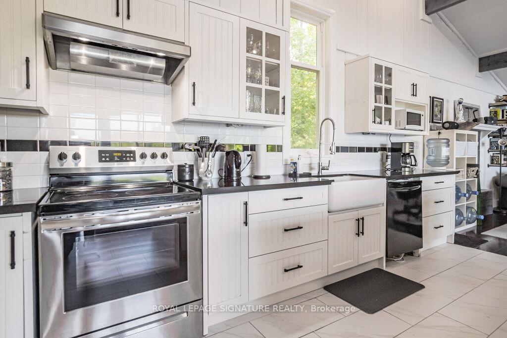 Photo 12 of 1127 Sunny Lake Road, Gravenhurst, Muskoka (S) — HOMEH