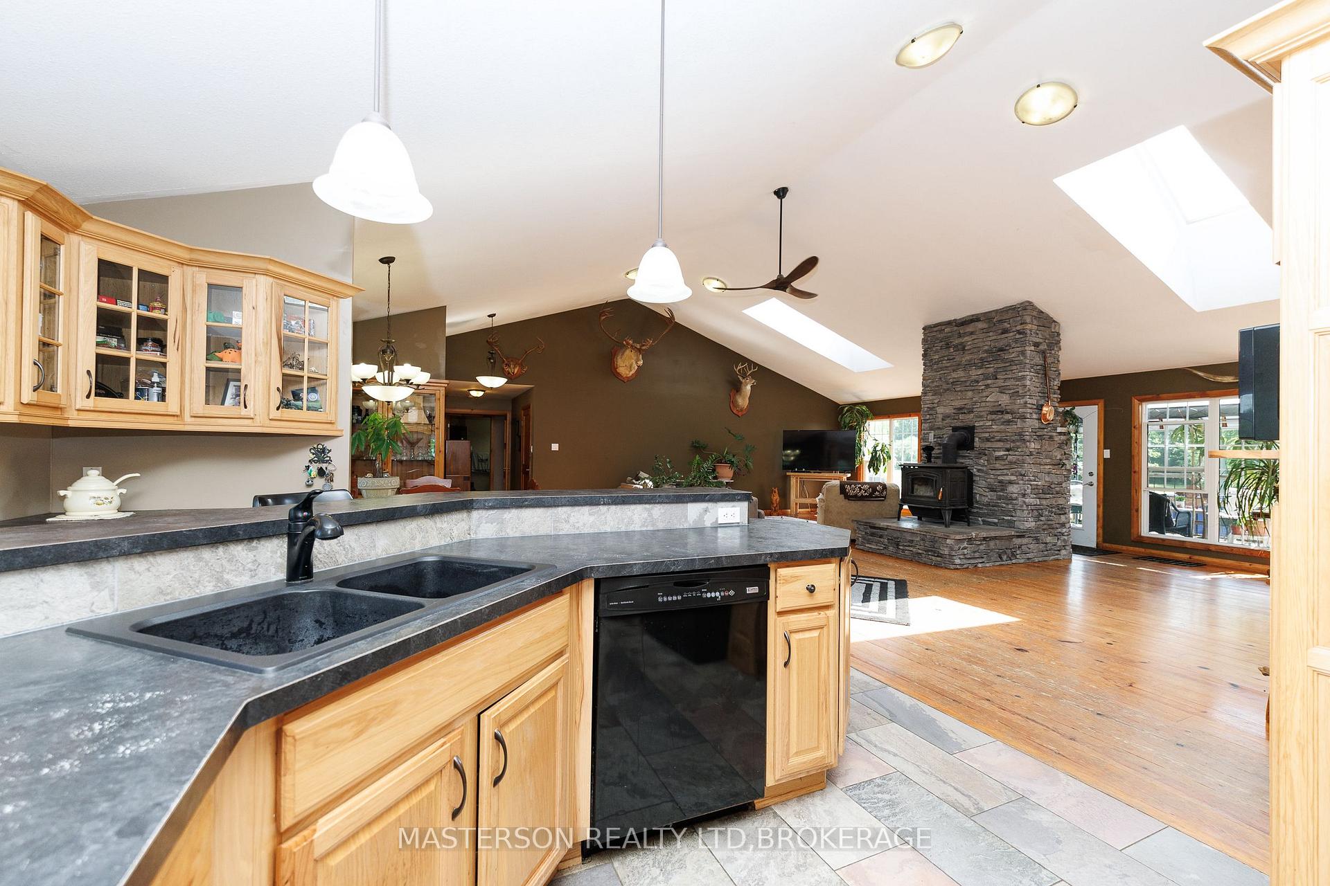 Photo 8 of 12259 Brawn Road, Wainfleet, Lakeshore — HOMEH