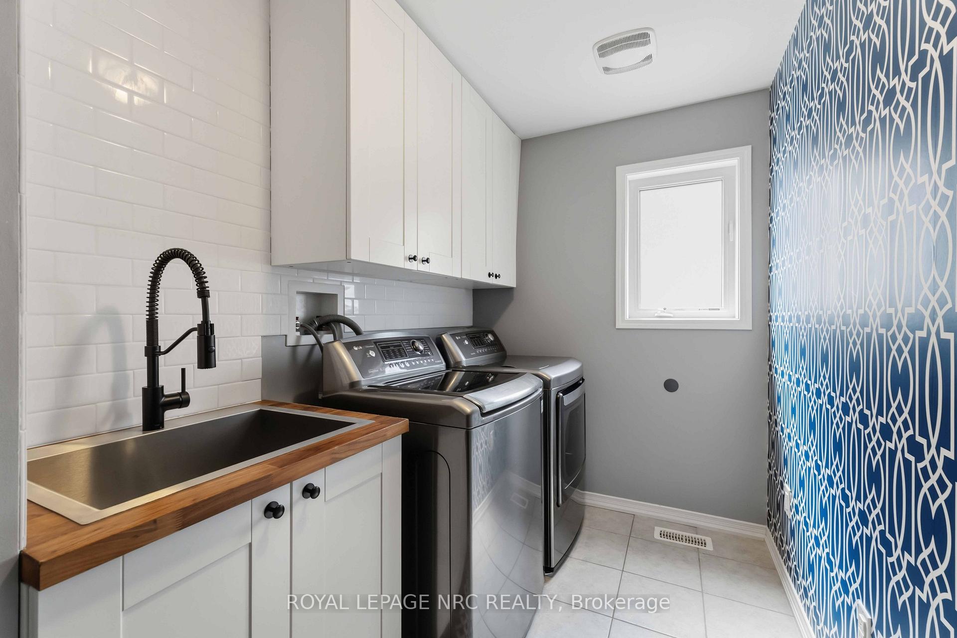 Photo 34 of 8769 Dogwood Crescent, Niagara Falls, Brown — HOMEH