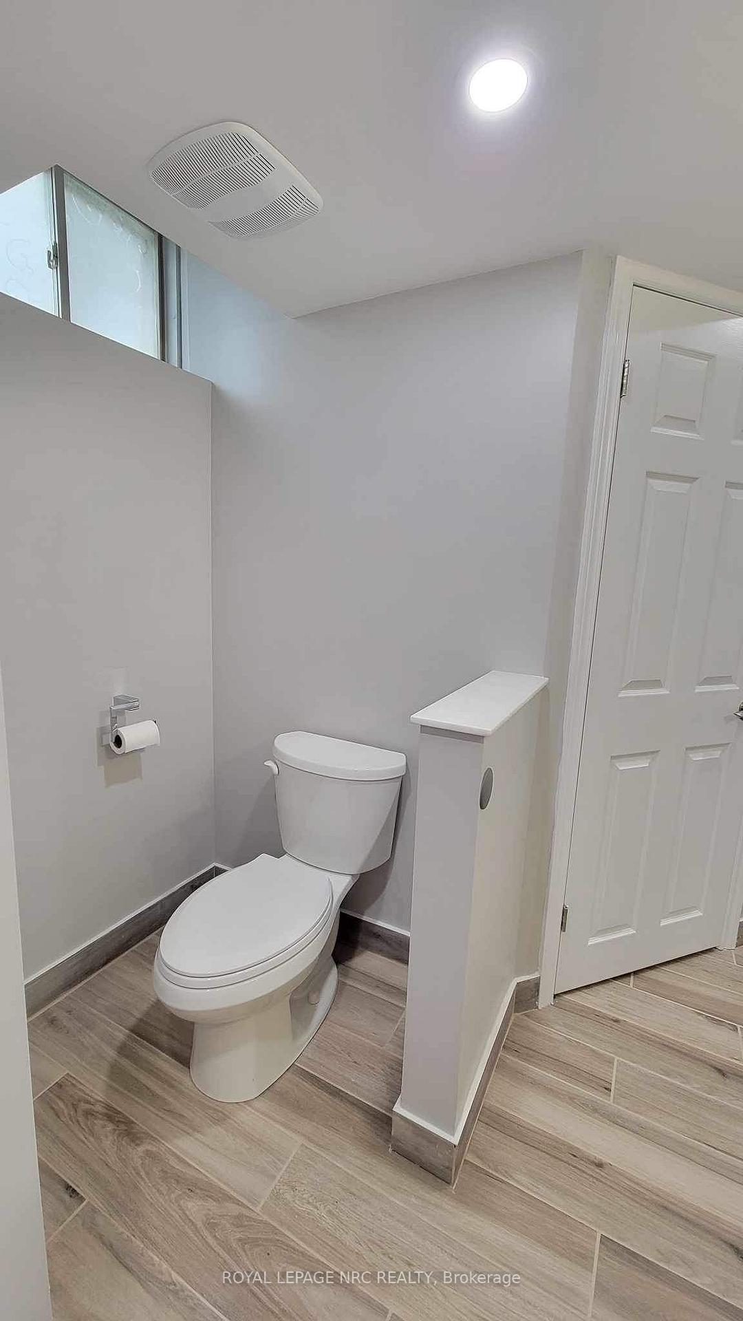 Photo 46 of 8769 Dogwood Crescent, Niagara Falls, Brown — HOMEH
