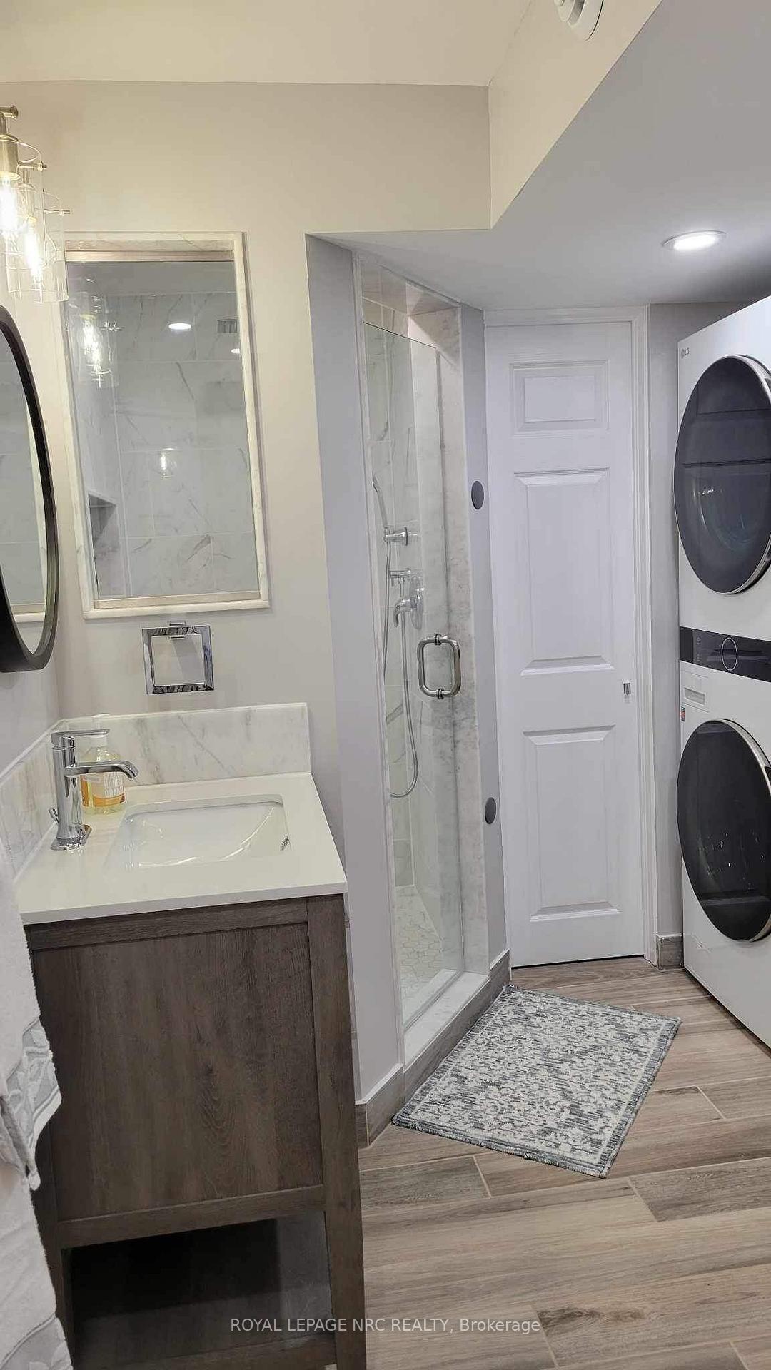 Photo 47 of 8769 Dogwood Crescent, Niagara Falls, Brown — HOMEH