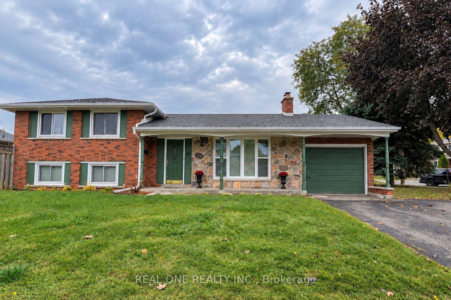 Photo 1 of Unit Upper, 41 Marlowe Drive, Hamilton, Rolston — HOMEH