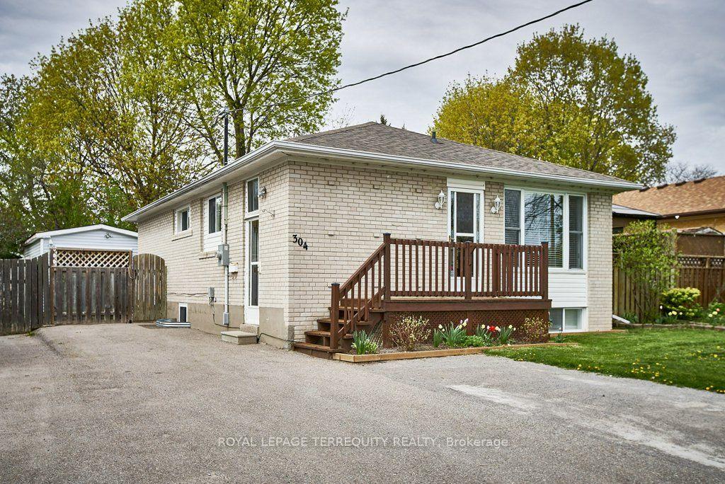 Photo of Unit Lower, 304 Palmerston Avenue