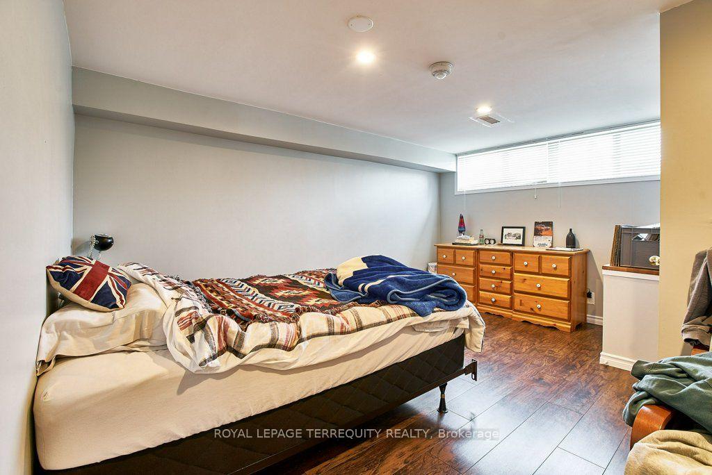 Photo 8 of Unit Lower, 304 Palmerston Avenue, Whitby, Williamsburg — HOMEH