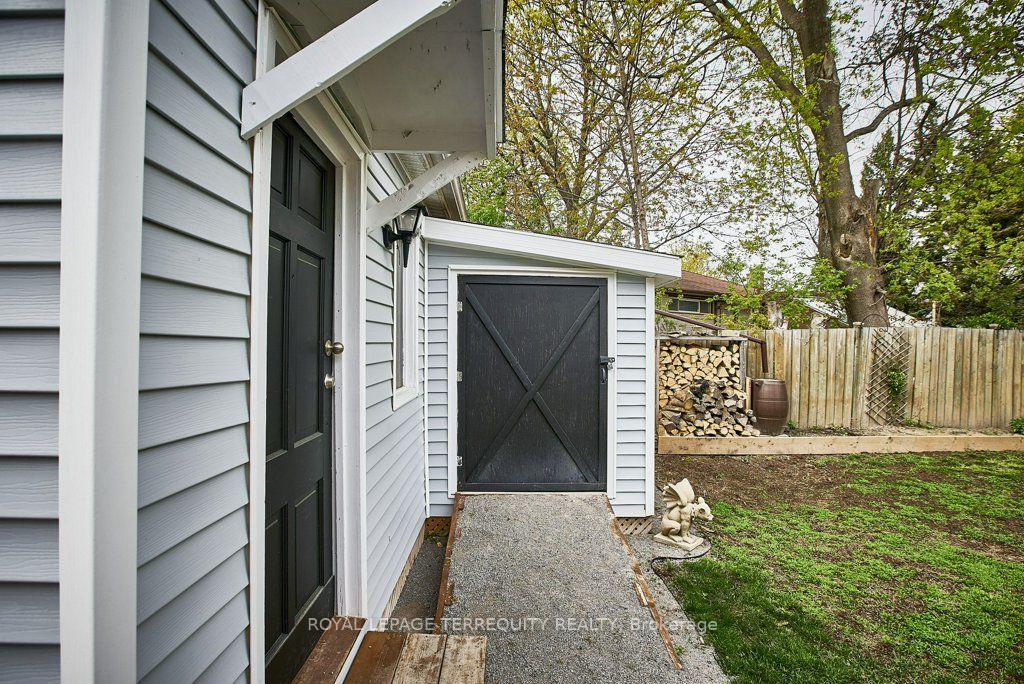 Photo 18 of Unit Lower, 304 Palmerston Avenue, Whitby, Williamsburg — HOMEH