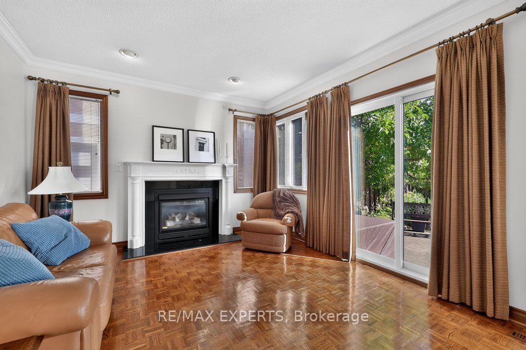 Photo 14 of 96 Benjamin Drive, Vaughan, East Woodbridge — HOMEH