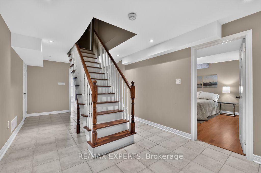 Photo 26 of 96 Benjamin Drive, Vaughan, East Woodbridge — HOMEH
