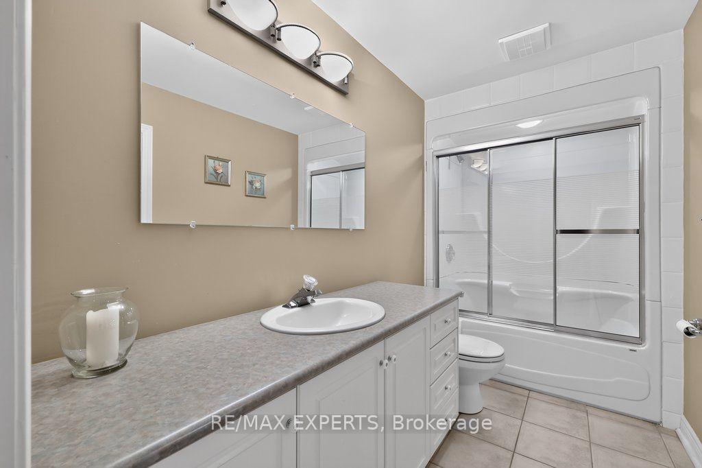Photo 28 of 96 Benjamin Drive, Vaughan, East Woodbridge — HOMEH