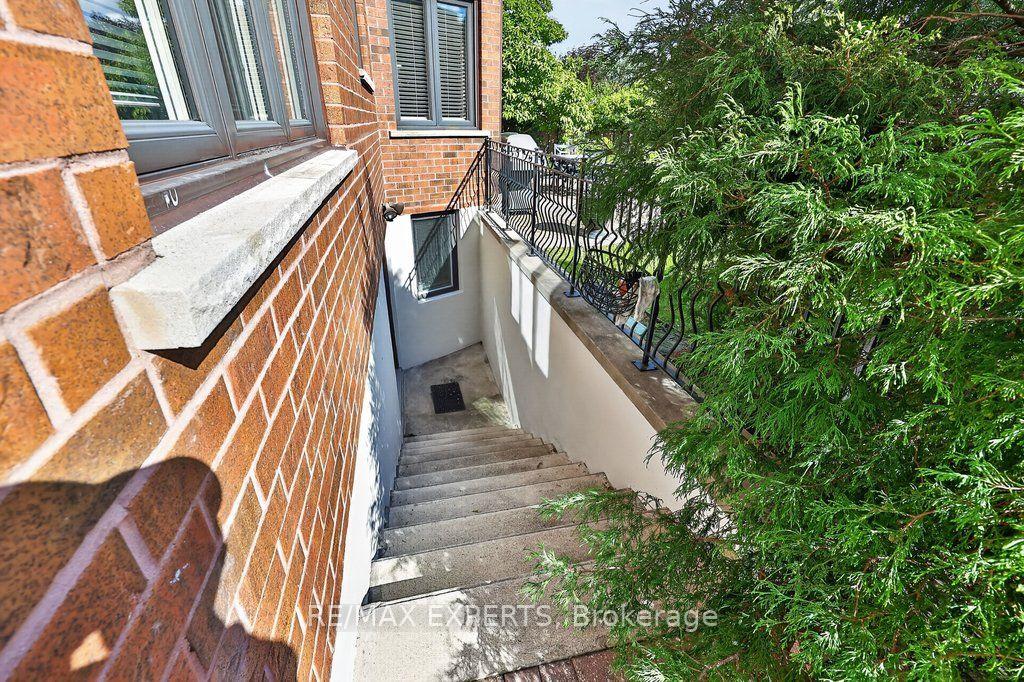 Photo 33 of 96 Benjamin Drive, Vaughan, East Woodbridge — HOMEH