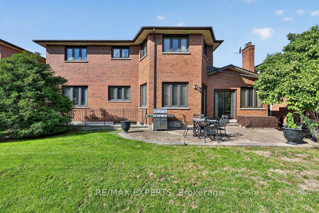 Photo 34 of 96 Benjamin Drive, Vaughan, East Woodbridge — HOMEH