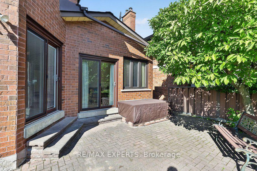 Photo 35 of 96 Benjamin Drive, Vaughan, East Woodbridge — HOMEH