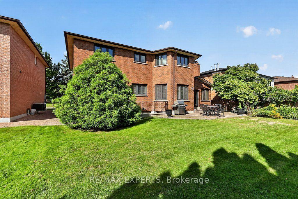 Photo 38 of 96 Benjamin Drive, Vaughan, East Woodbridge — HOMEH