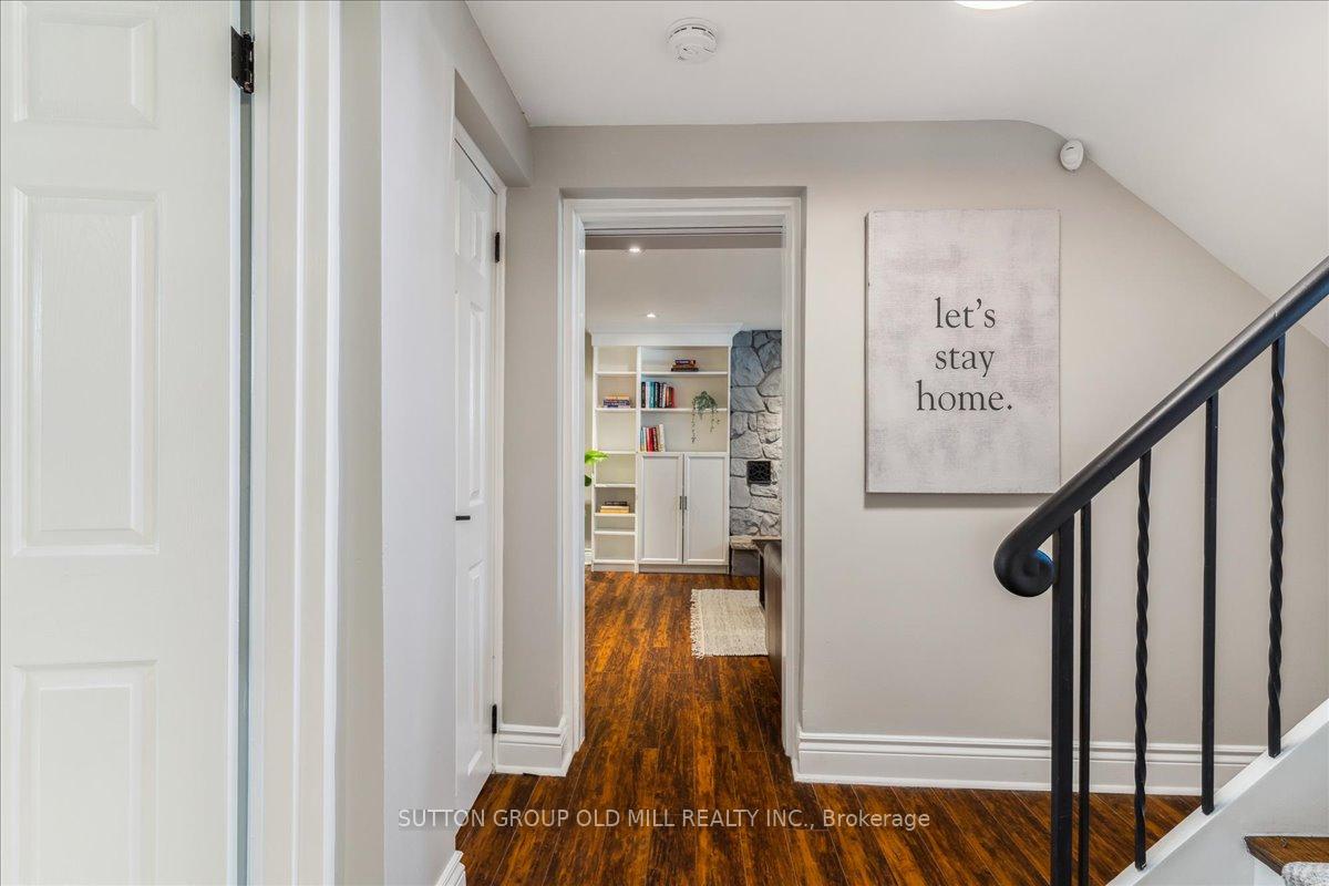 Photo 11 of 2A Elton Crescent, Etobicoke, Long Branch — HOMEH