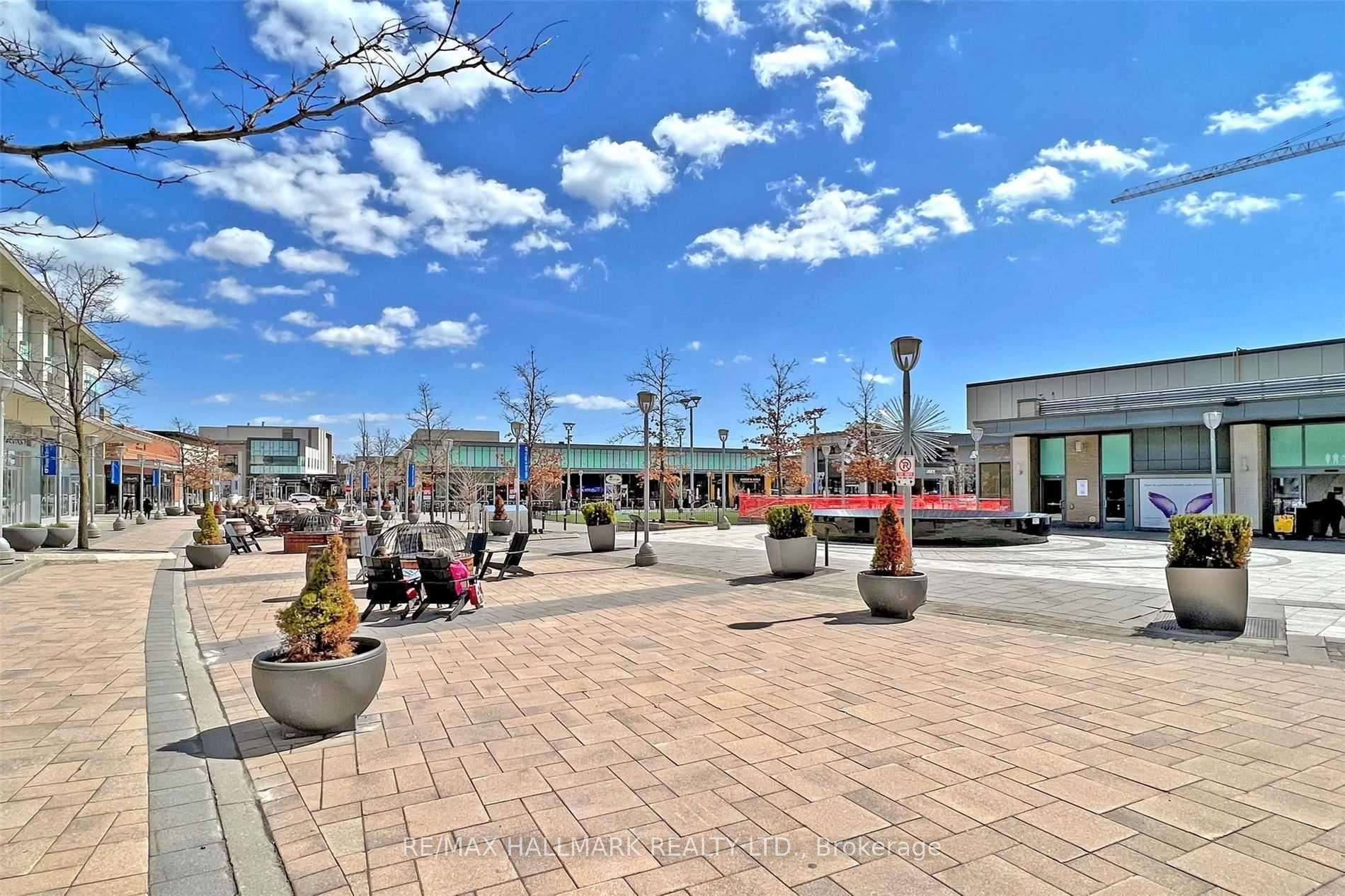 Photo 27 of Unit 704, 85 The Donway, North York, Banbury-Don Mills — HOMEH