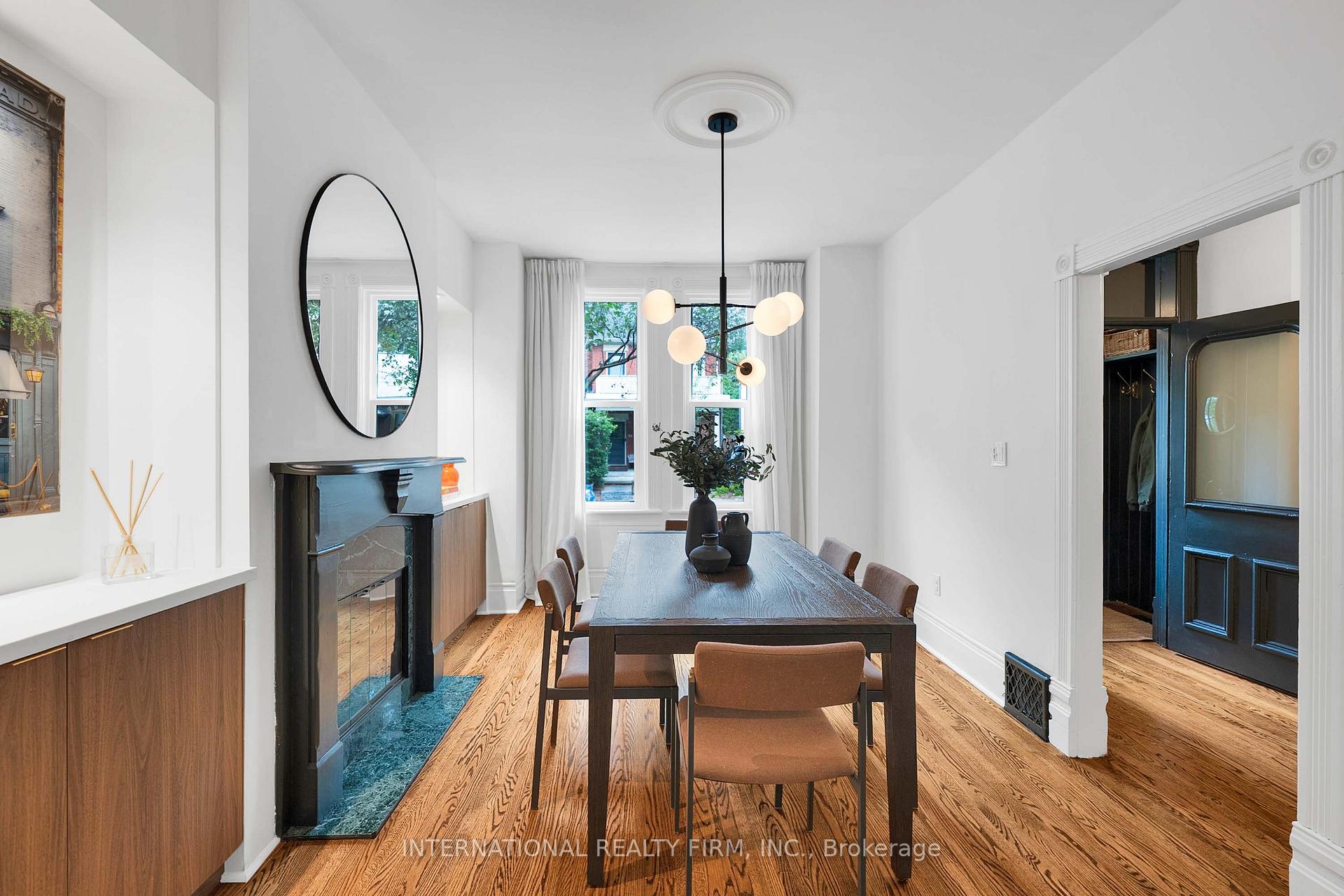 Photo 9 of 53 Spruce Street, Toronto, Cabbagetown-South St. James Town — HOMEH