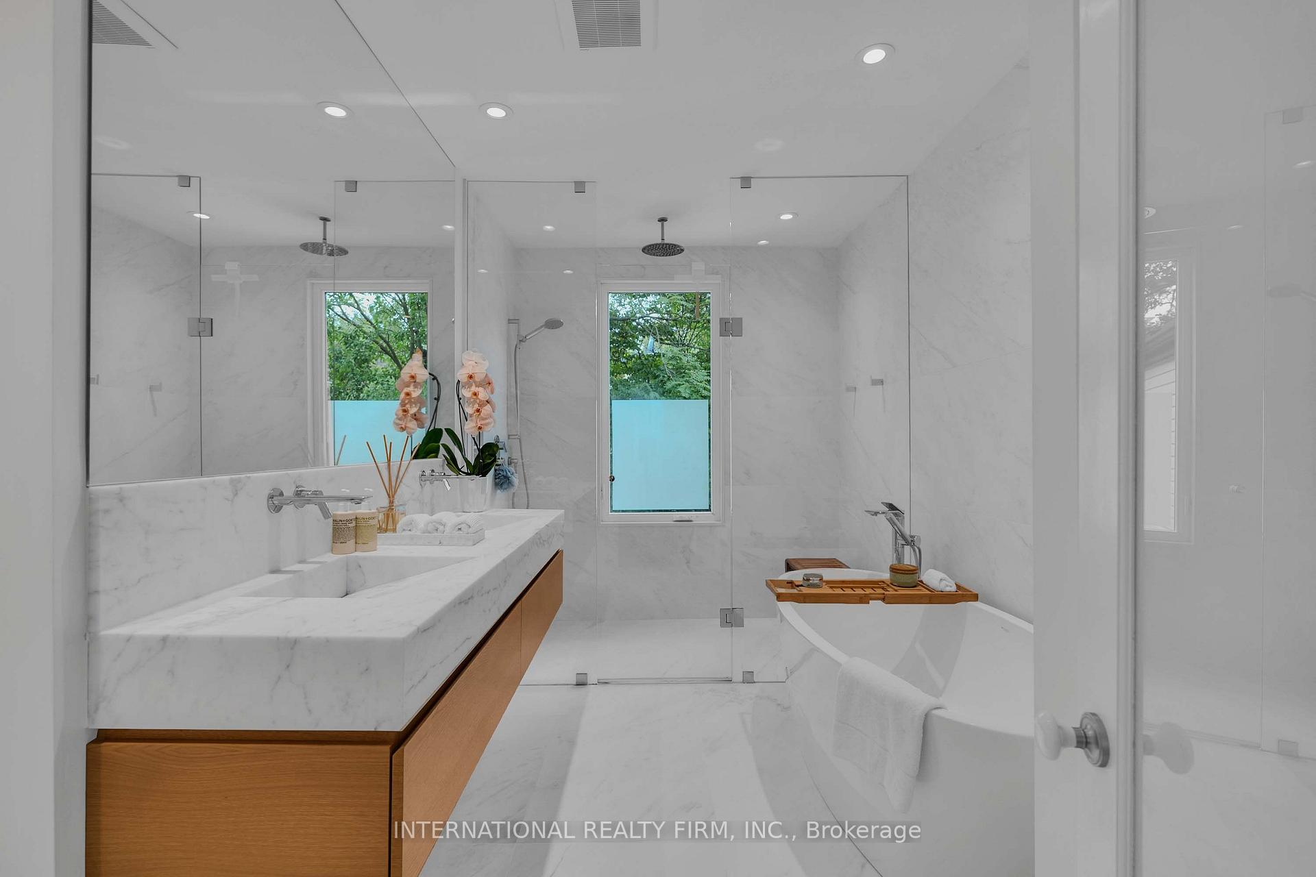 Photo 24 of 53 Spruce Street, Toronto, Cabbagetown-South St. James Town — HOMEH