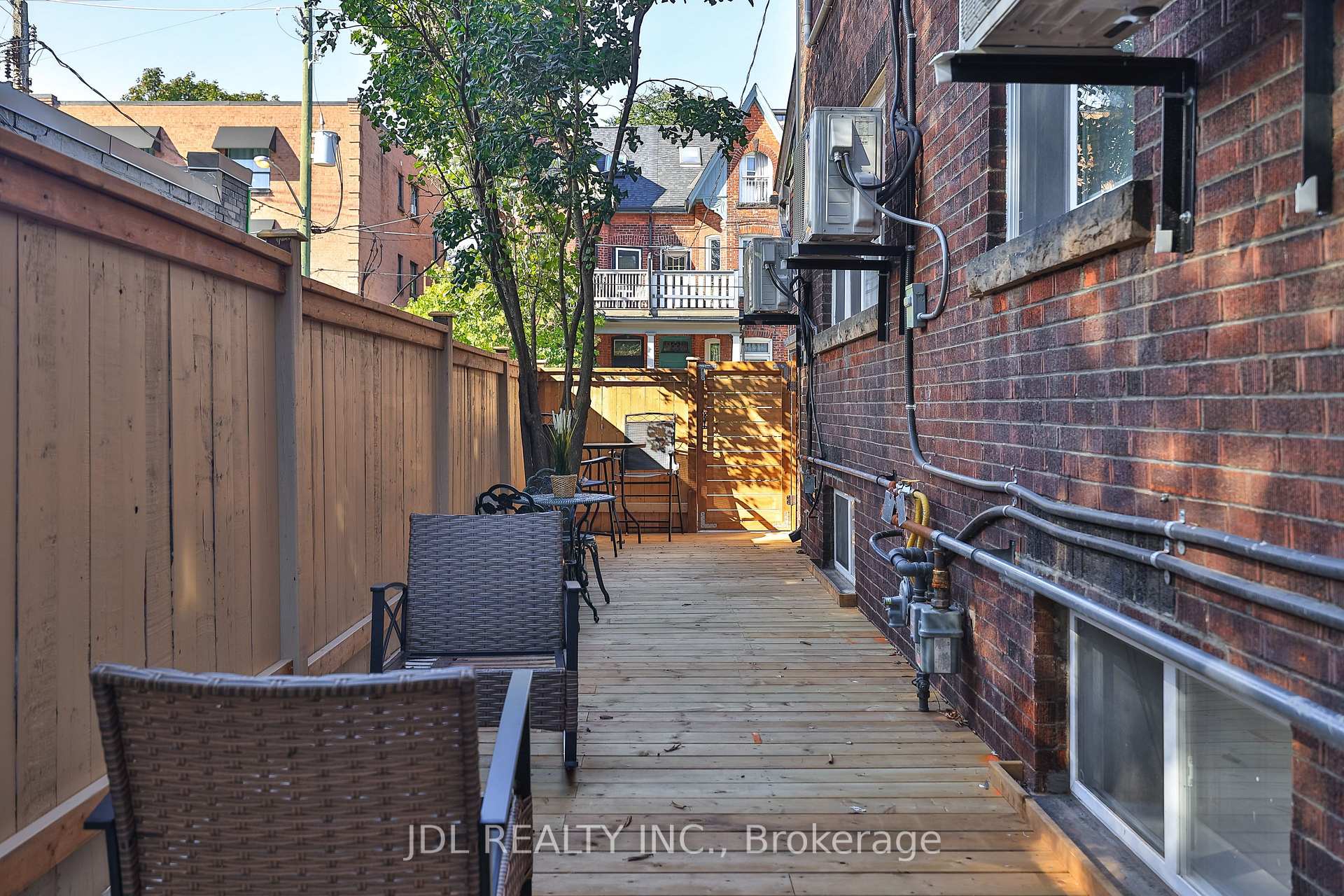 Photo 22 of 5 Sorauren Avenue, Toronto, Roncesvalles — HOMEH