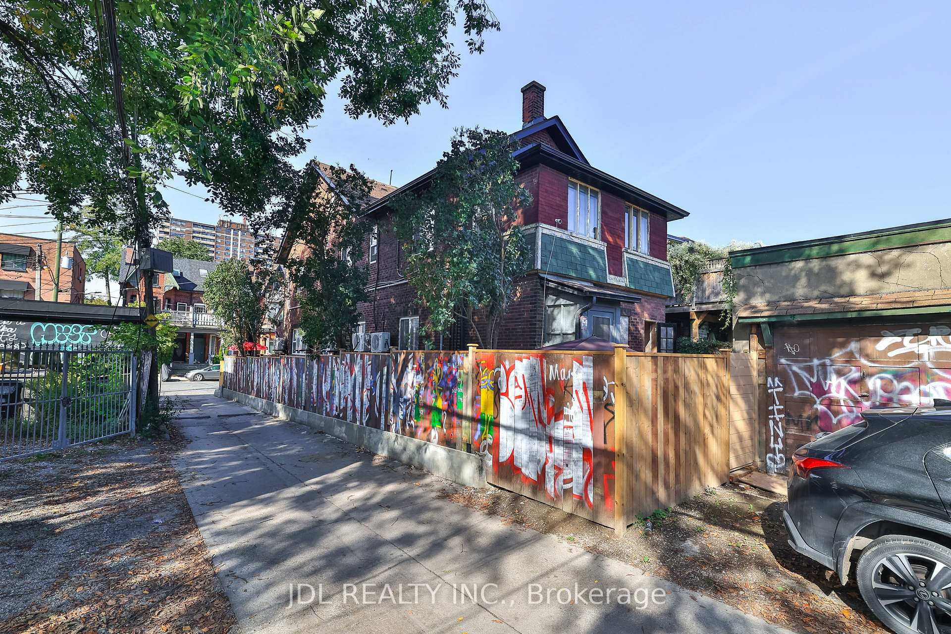 Photo 27 of 5 Sorauren Avenue, Toronto, Roncesvalles — HOMEH