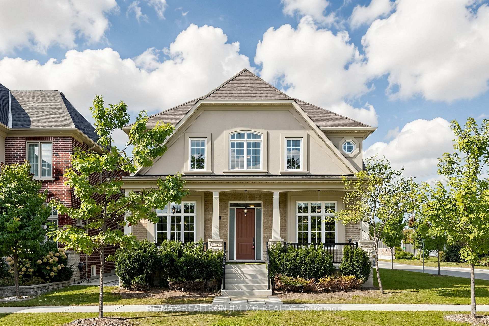 Photo 1 of 18 Tralee Court, Markham, Devil's Elbow — HOMEH