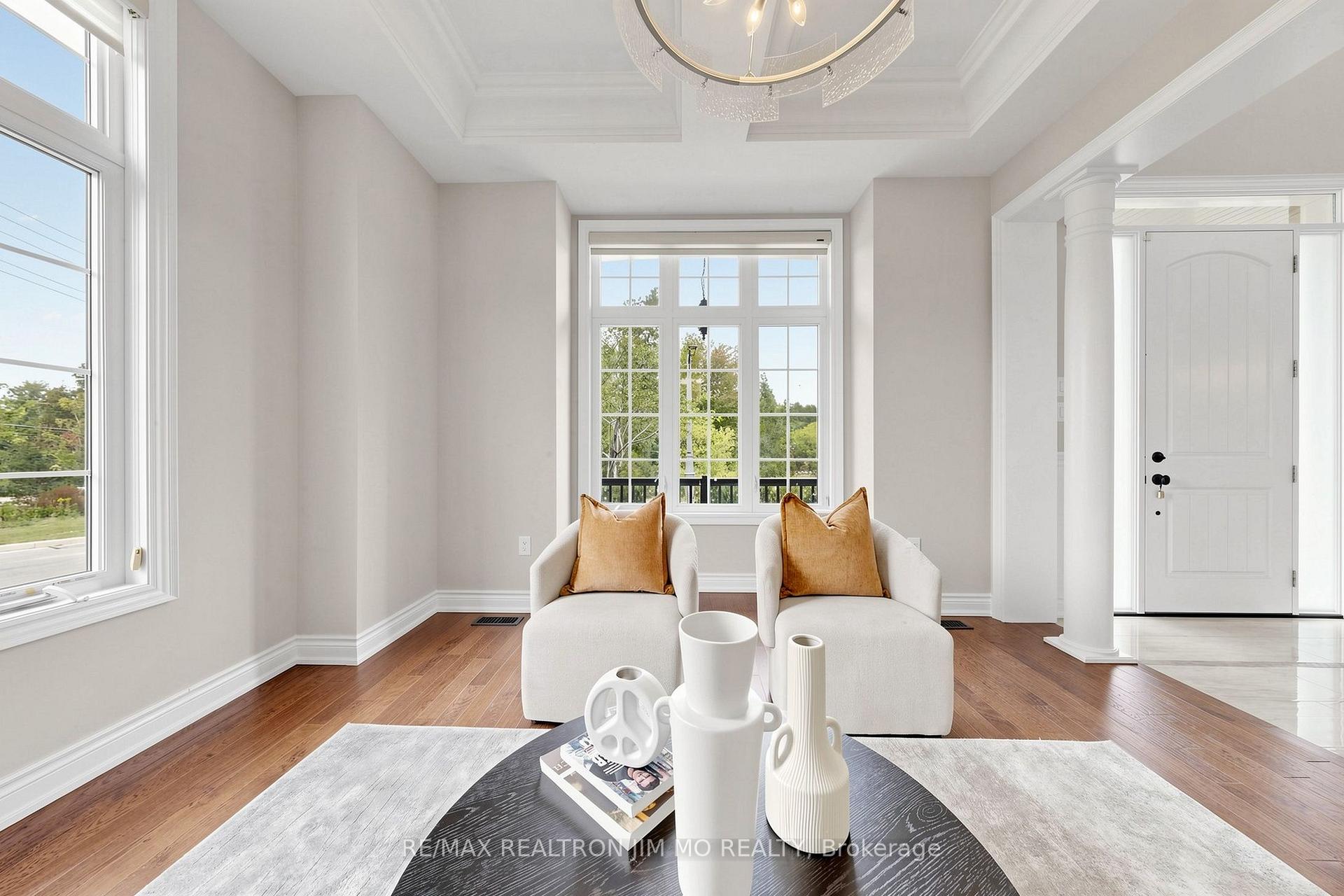 Photo 3 of 18 Tralee Court, Markham, Devil's Elbow — HOMEH