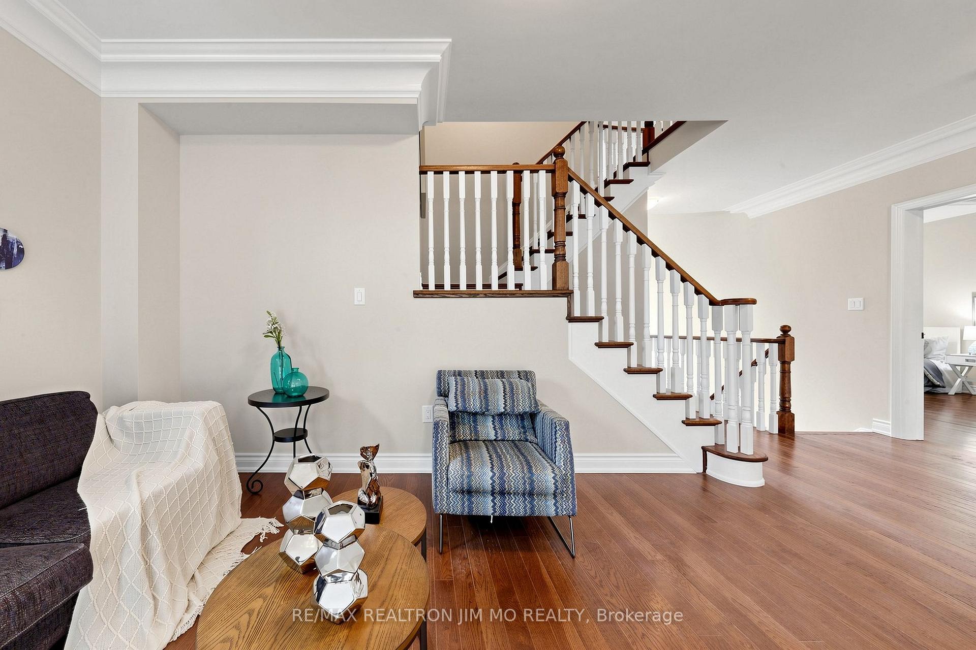 Photo 26 of 18 Tralee Court, Markham, Devil's Elbow — HOMEH